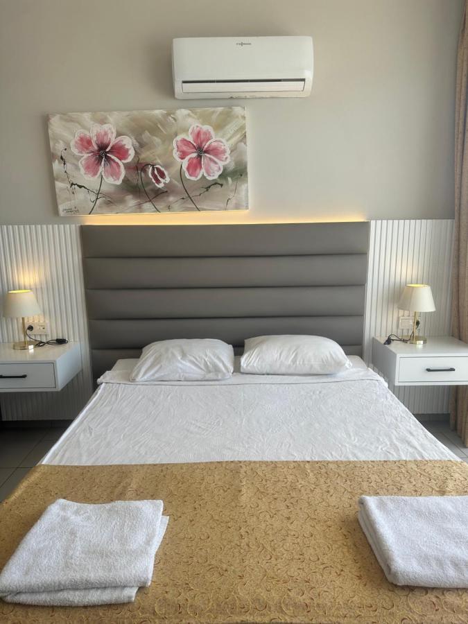 Otel Club Side